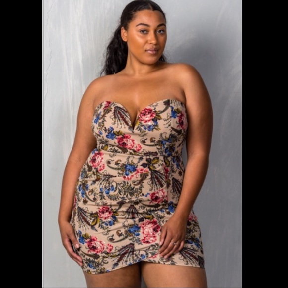 Dresses & Skirts - Floral Dress Size 3X